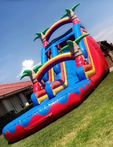 18-foot Oasis Waterslide