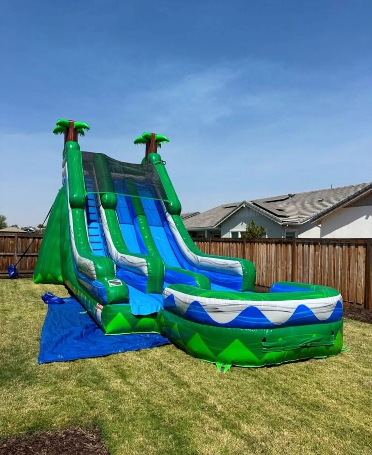 🌴 Tropical Rush™ Green Palm Waterslide